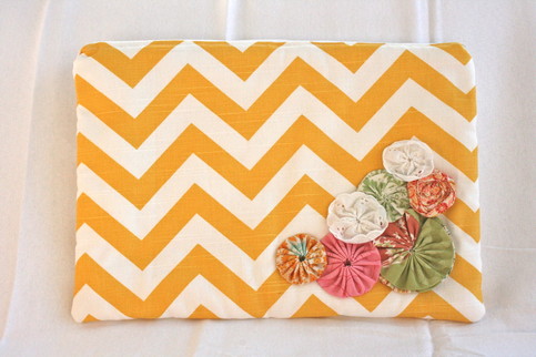 Yellowchevron3_large